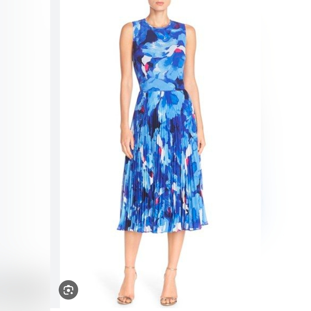 Maggy London Blue Multi Floral Chiffon Pleated Midi Dress - Size 14